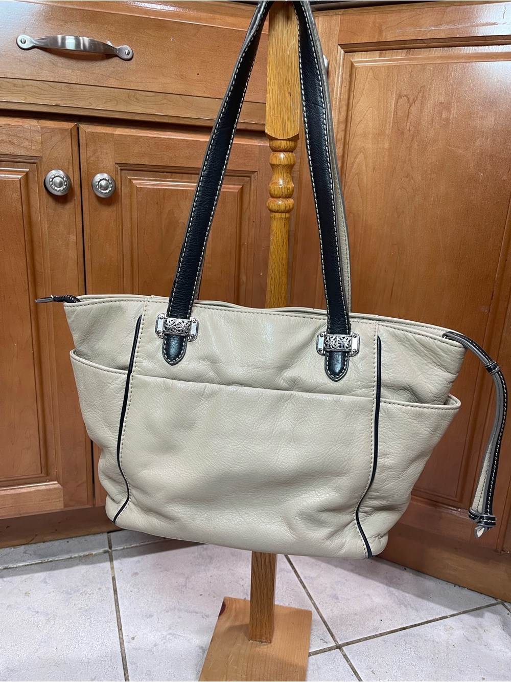 Brighton Cream Brown Leather Tote Shoulder Bag Silver Hardware U196880 - Picture 2 of 14